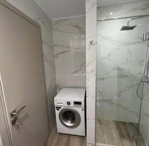 Soma Lux Apartment!