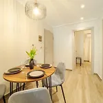 Soma Lux Apartment! アパート