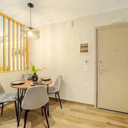 Soma Lux Apartment!
